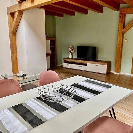 Wanderurlaub Mit Und Ohne Hund! Apartment Harra Екстериор снимка