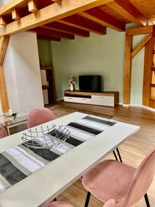 Wanderurlaub Mit Und Ohne Hund! Apartment Harra Екстериор снимка